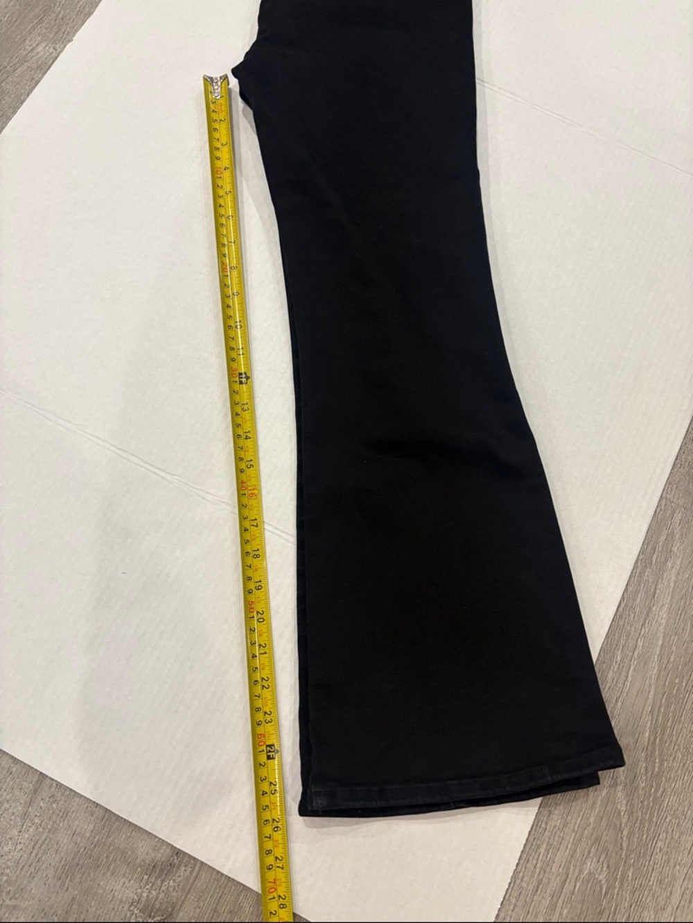 NWOT FRAME Jet Set Crop Mini Bootcut Pull-On Jeans In Black Size 2 - Picture 12 of 17